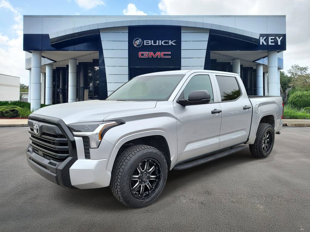 Used 2025 Toyota Tundra SR w/ SR Tow Package image 2