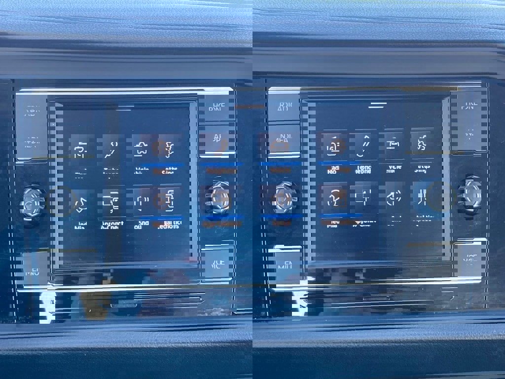 Used 2024 Volkswagen Jetta S image 20