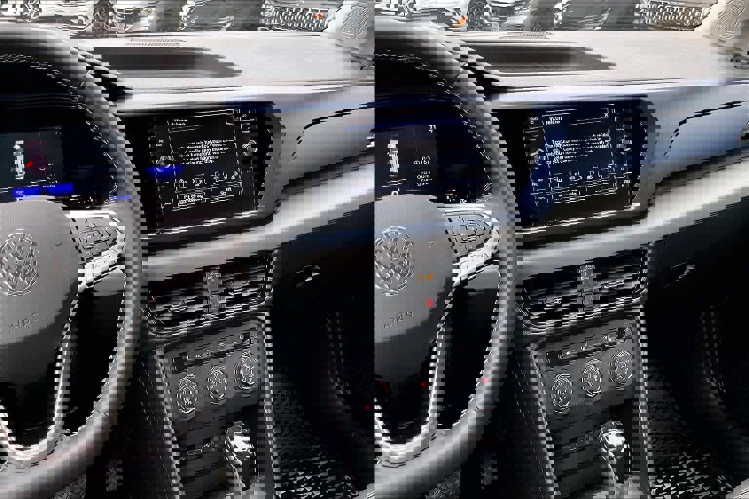 Certified 2022 Volkswagen Taos SE image 7