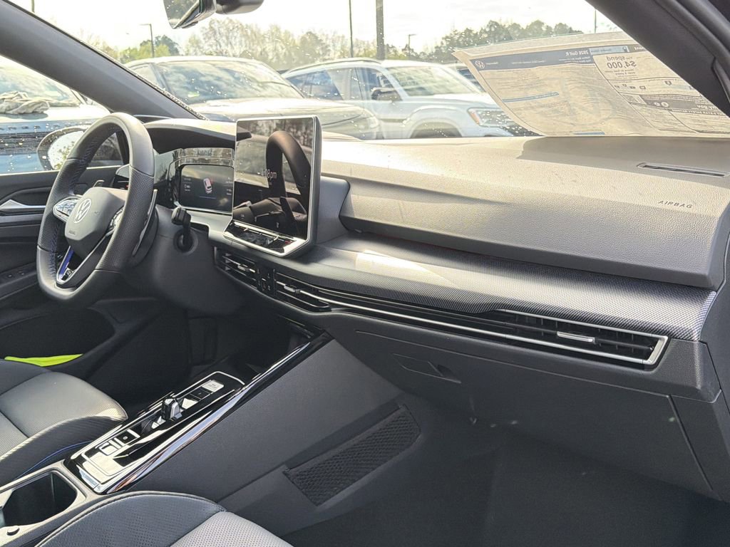 New 2026 Volkswagen Golf image 20