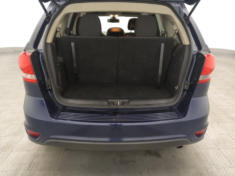 Used 2019 Dodge Journey SE image 29