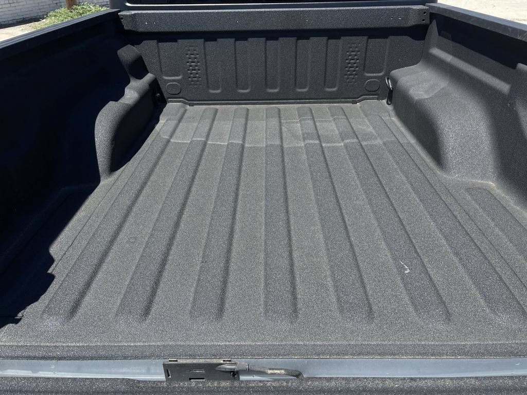 Used 2022 Jeep Gladiator Overland w/ Popular Equipment Package AWD/4WD image 25