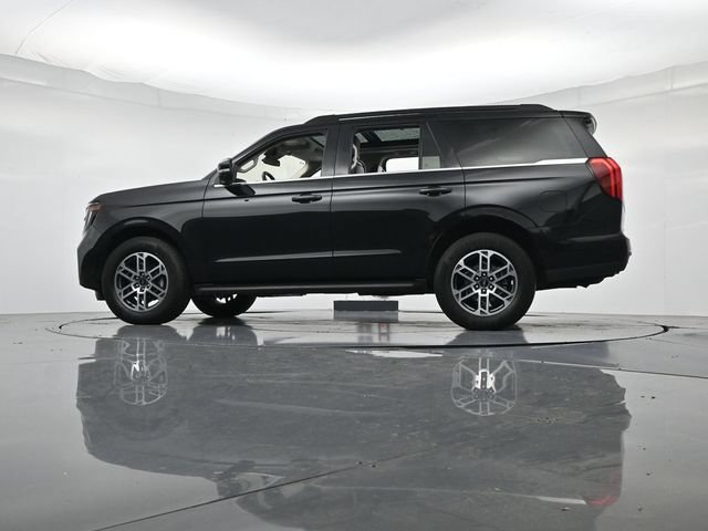 Certified 2025 Ford Expedition Active RWD image 43
