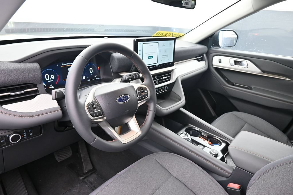 New 2026 Ford Explorer Active AWD/4WD image 20