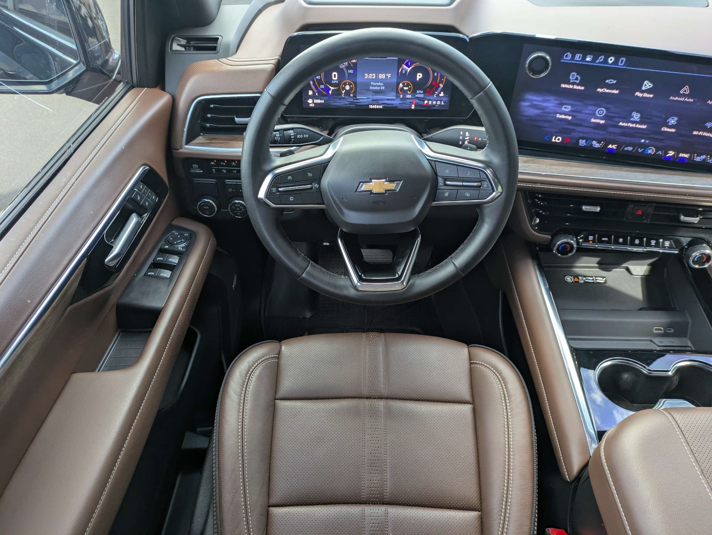 Used 2026 Chevrolet Tahoe High Country RWD image 16
