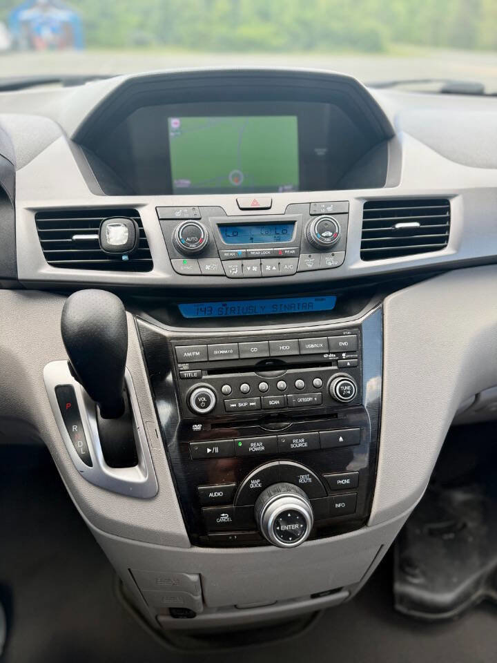 Used 2013 Honda Odyssey Touring Elite image 31