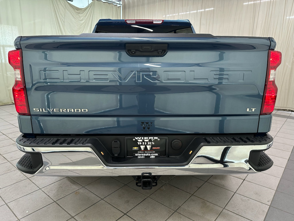 Used 2024 Chevrolet Silverado 1500 LT AWD/4WD image 6