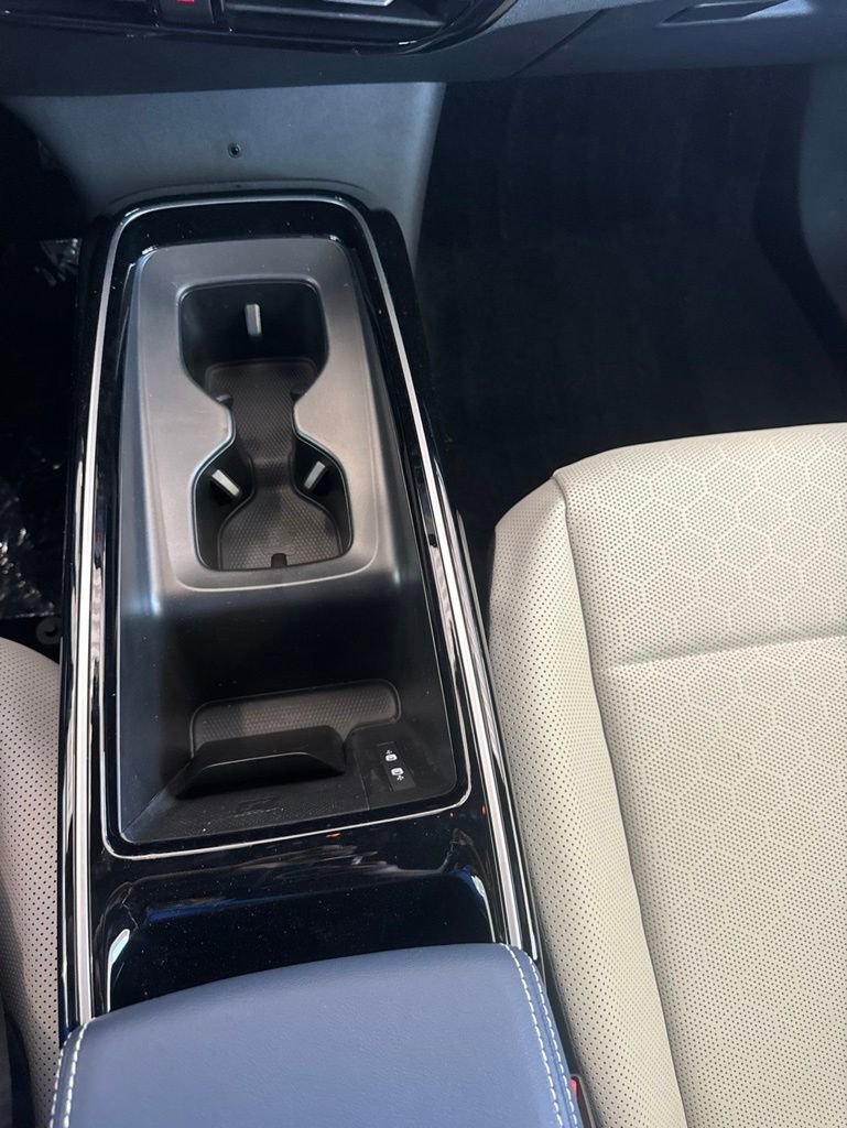 New 2026 Volkswagen ID.4 Pro S AWD/4WD image 16