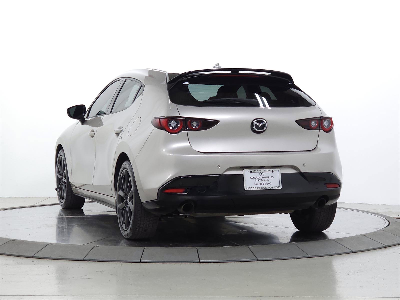 Used 2023 MAZDA MAZDA3 Hatchback w/Premium Plus Pkg AWD/4WD image 6