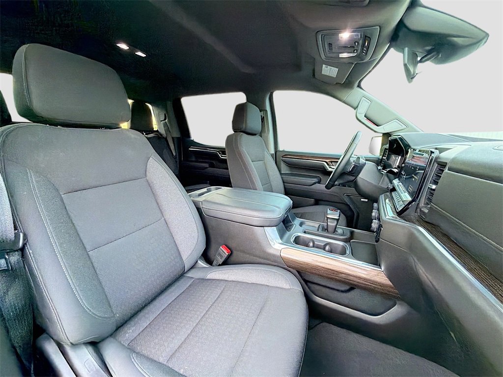 Used 2024 Chevrolet Silverado 1500 RST w/ Convenience Package II image 28