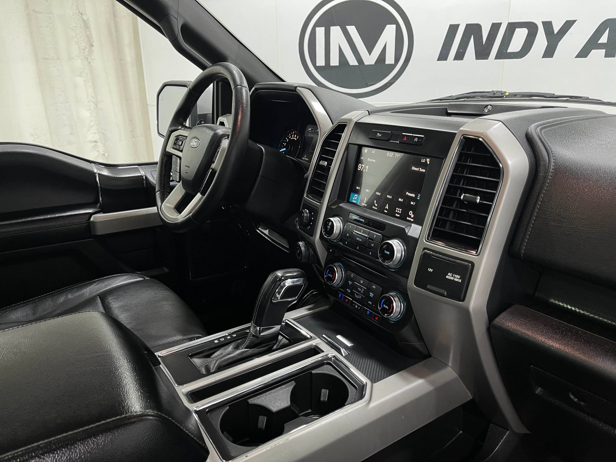 Used 2018 Ford F150 Lariat w/ Equipment Group 501A Mid AWD/4WD image 20