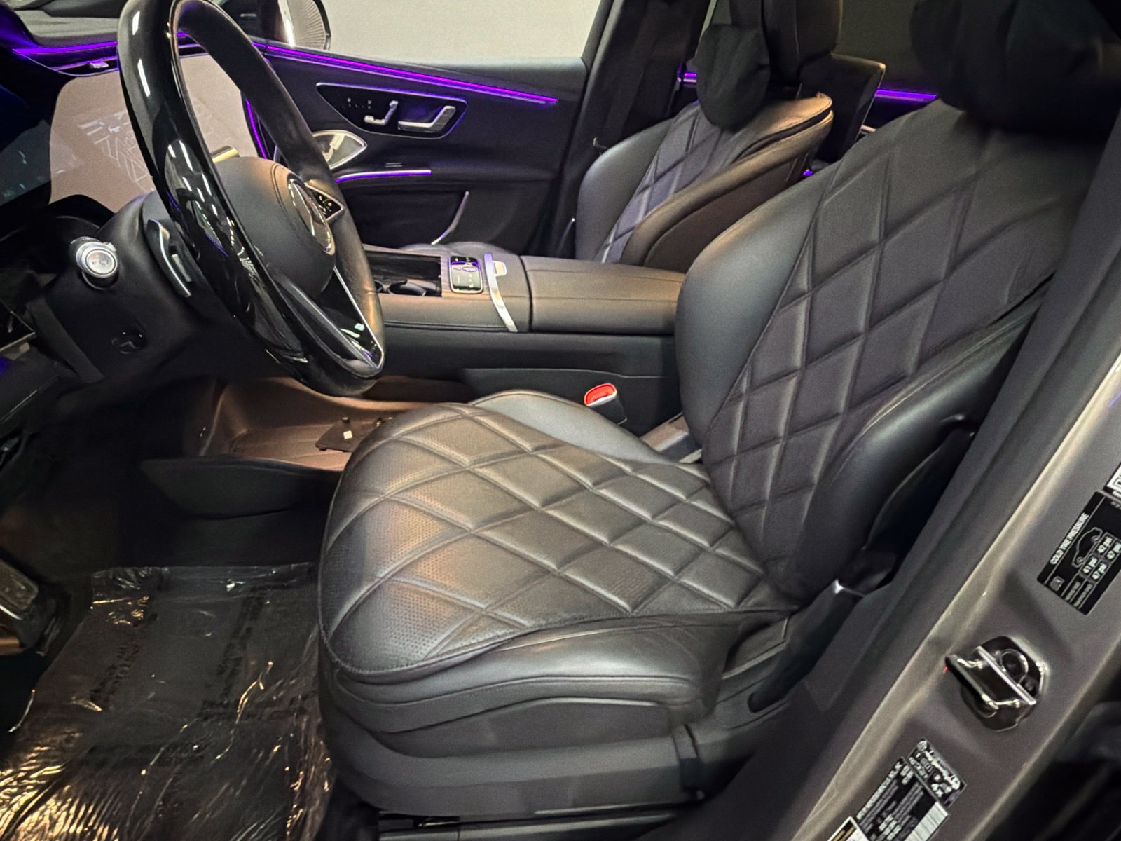 Used 2024 Mercedes-Benz Maybach EQS 680 4MATIC image 22