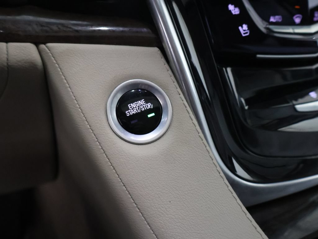 Used 2018 Cadillac Escalade ESV Luxury AWD/4WD image 31