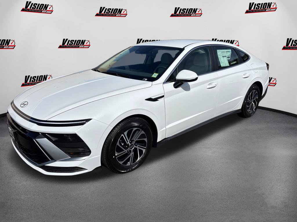 New 2026 Hyundai Sonata Blue FWD 360° Tour