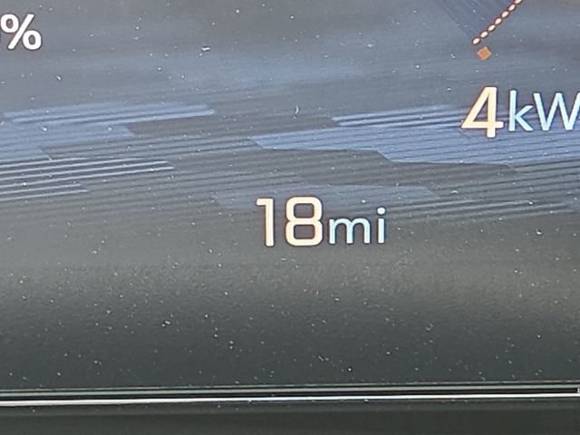 New 2025 Chevrolet Equinox EV RS w/ Convenience Package II image 12