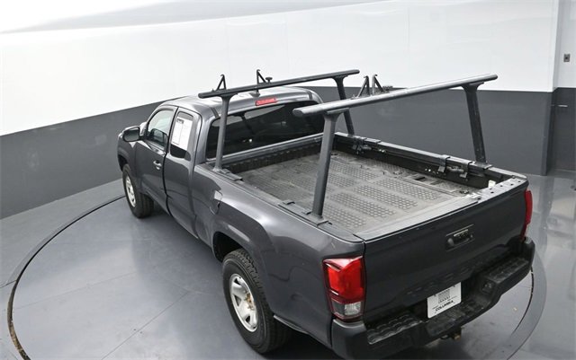 Used 2022 Toyota Tacoma SR image 13