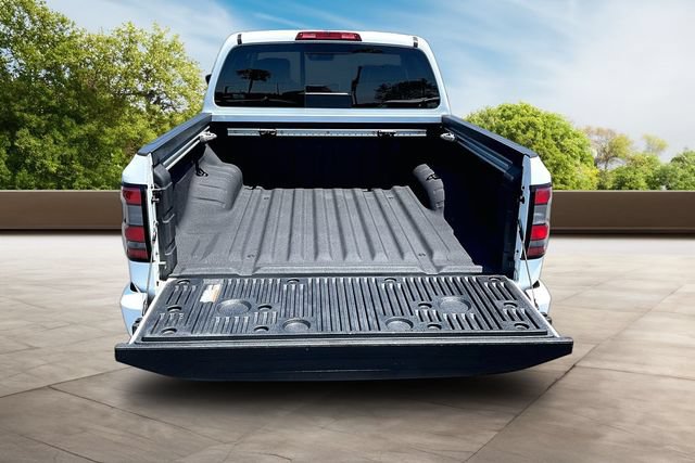 Certified 2024 Nissan Frontier SL w/ Technology Package RWD image 7