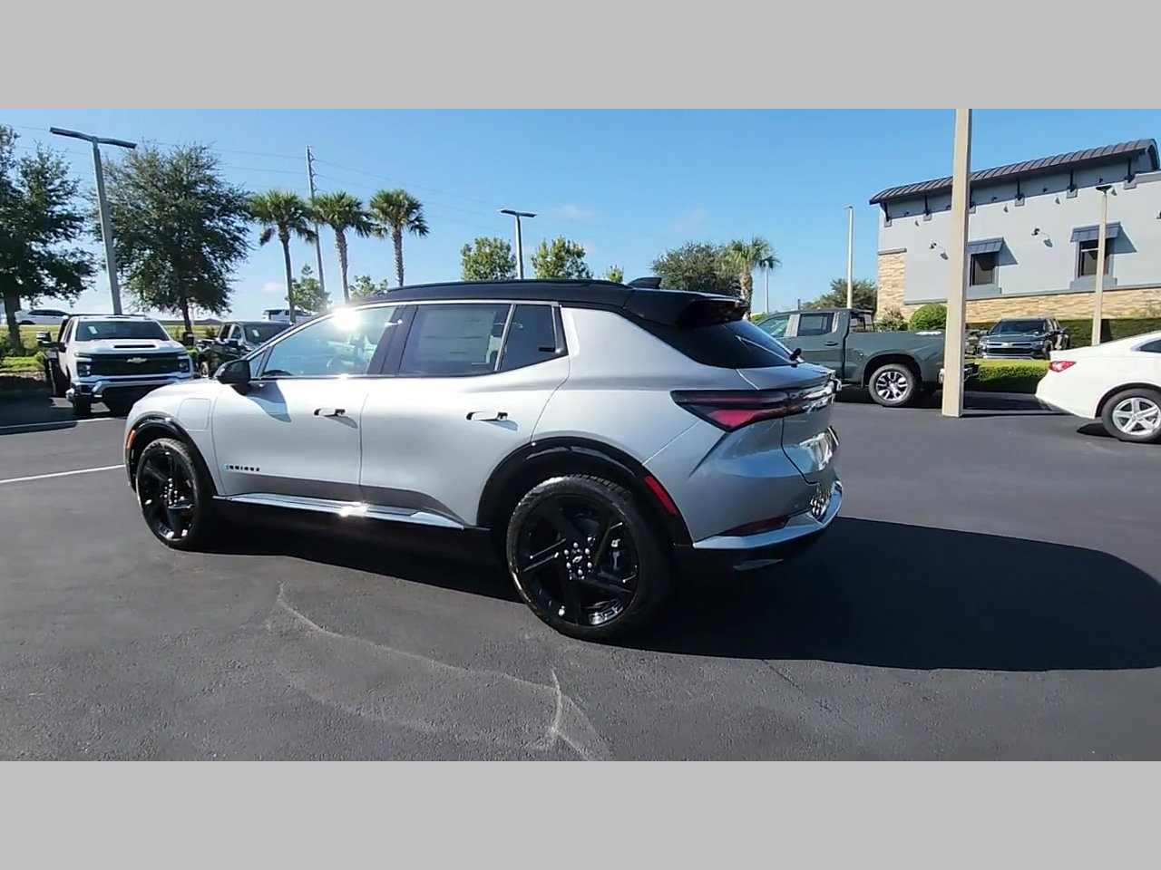 New 2026 Chevrolet Equinox EV RS image 20