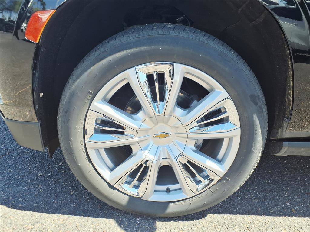 Used 2023 Chevrolet Tahoe High Country image 10
