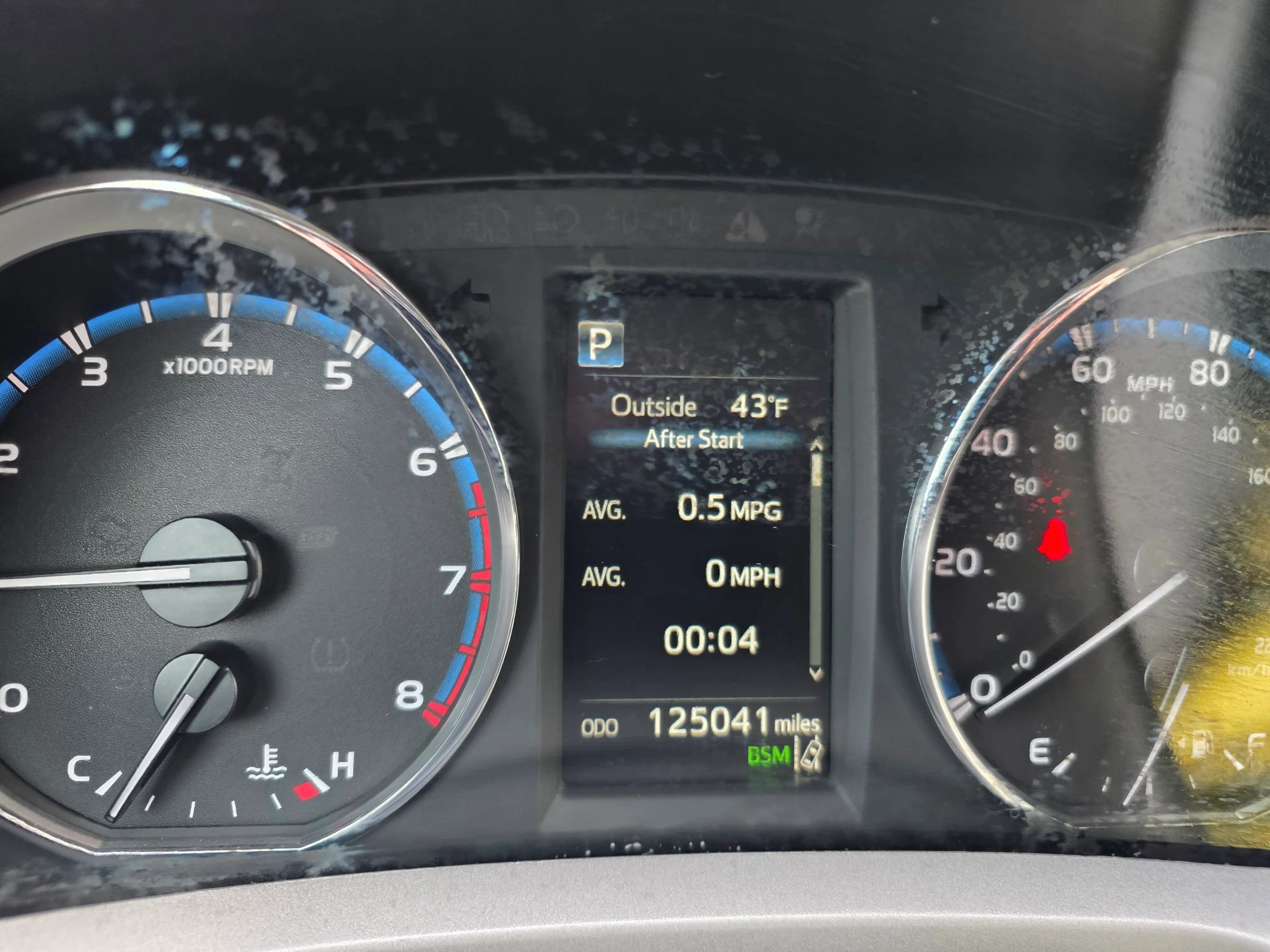 Used 2017 Toyota RAV4 Limited image 31