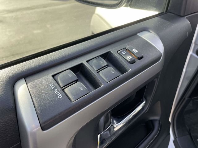Used 2019 Toyota 4Runner SR5 Premium image 18