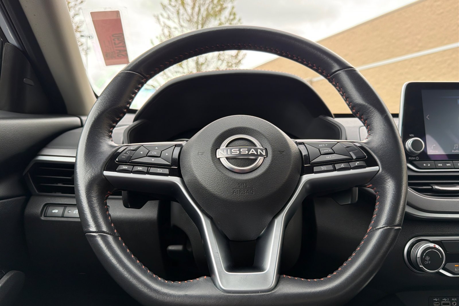 Used 2023 Nissan Altima 2.5 SR FWD image 22