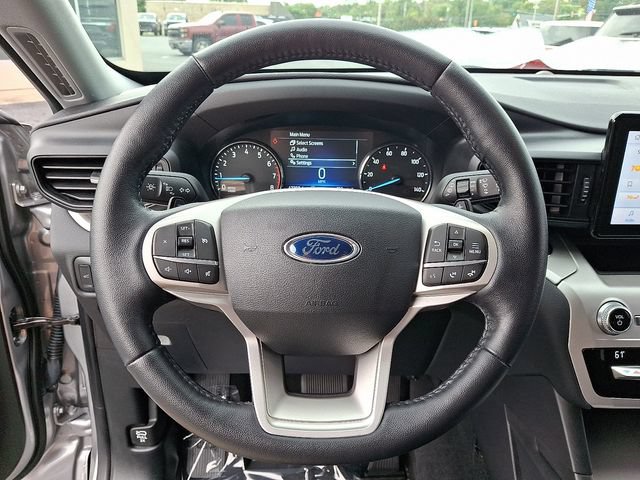 Certified 2020 Ford Explorer XLT w/ Class III Trailer Tow Package AWD/4WD image 18