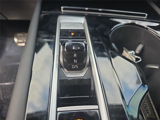 New 2026 Volkswagen Atlas SEL Premium R-Line image 25