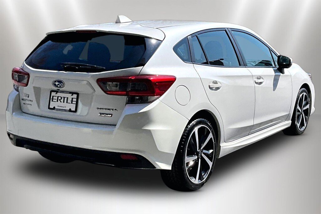 Used 2022 Subaru Impreza 2.0i Sport image 5