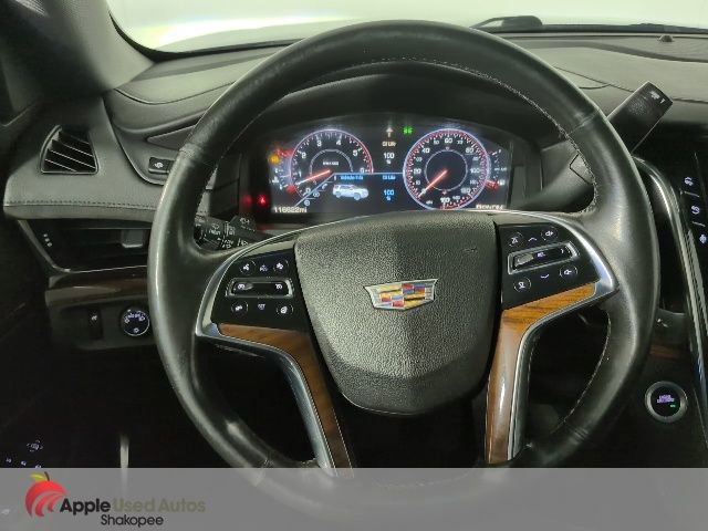 Used 2015 Cadillac Escalade Luxury image 16