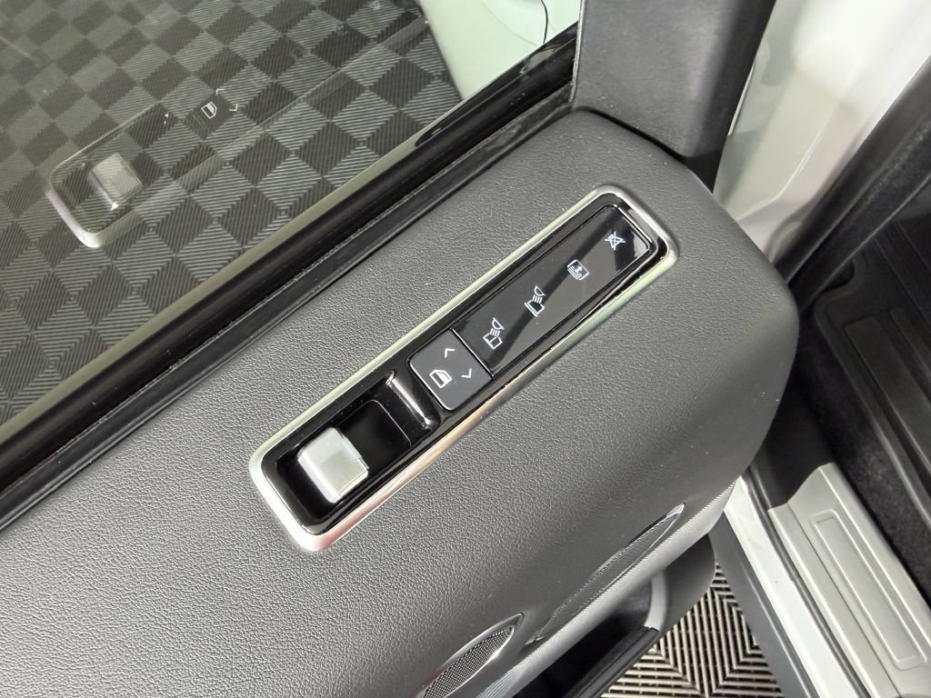 Used 2022 Land Rover Range Rover HSE Westminster Edition AWD/4WD image 50