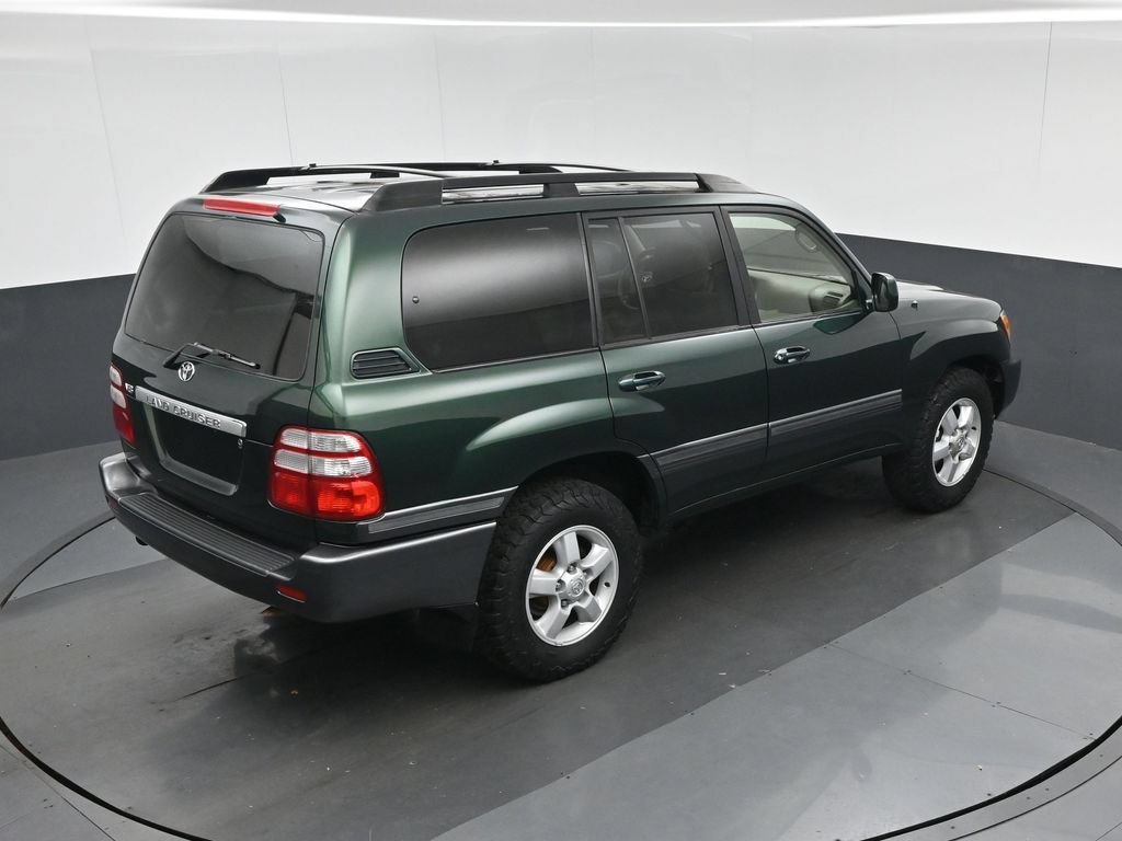 Used 2004 Toyota Land Cruiser AWD/4WD image 57