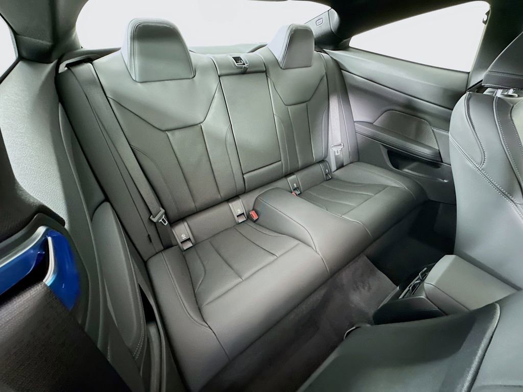 New 2026 BMW 440i xDrive Coupe w/ Parking Assistance Package image 33