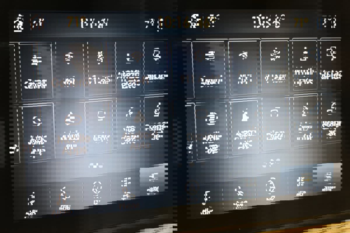 Used 2020 Lincoln Corsair Reserve w/ Equipment Group 201A image 54