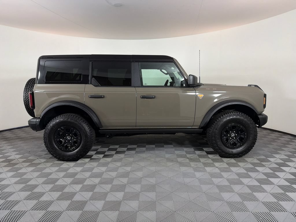 Used 2026 Ford Bronco Badlands AWD/4WD image 2