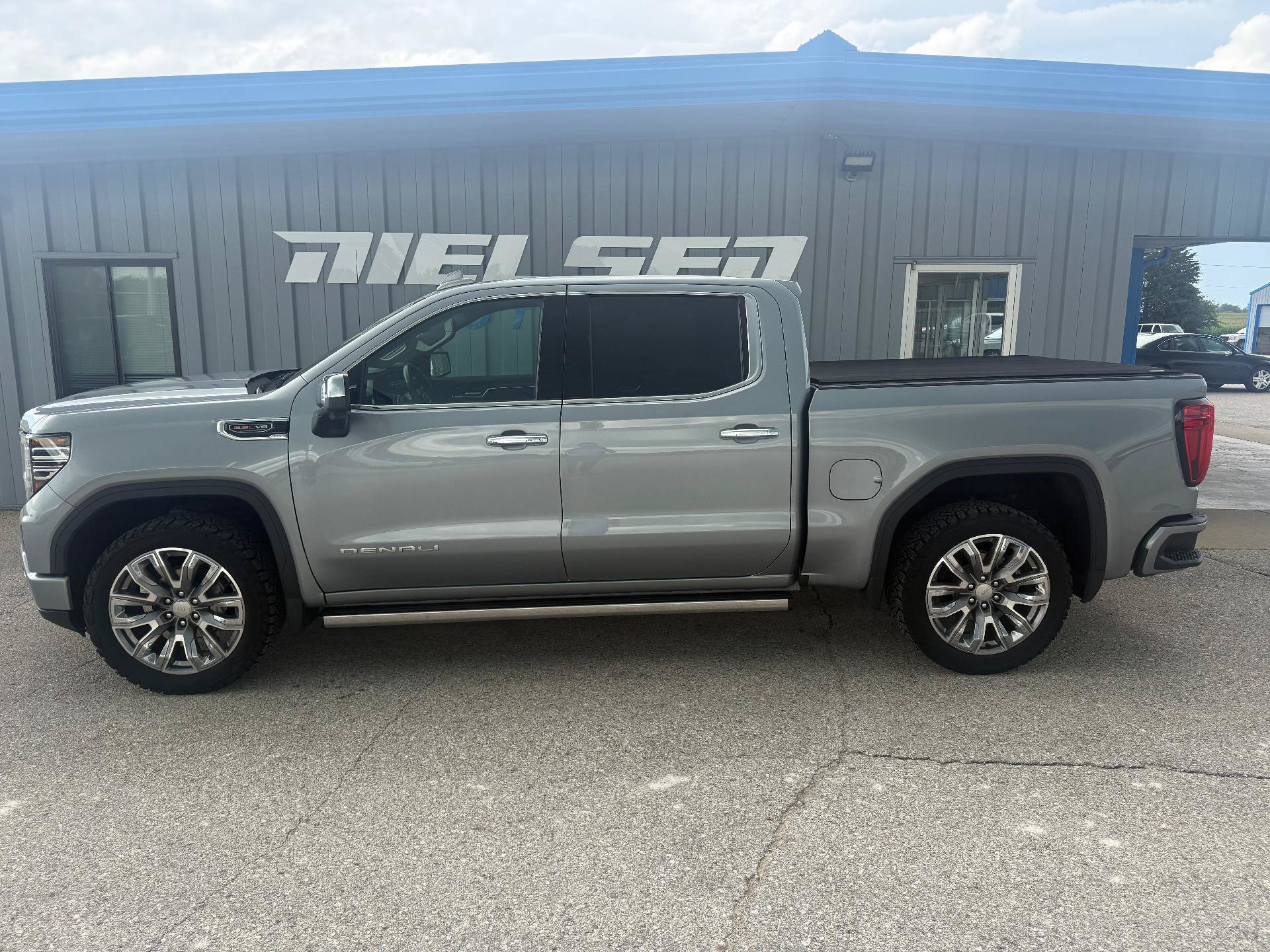 Used 2025 GMC Sierra 1500 Denali w/ Denali Reserve Package