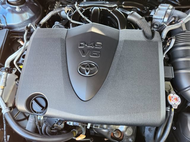 Used 2022 Toyota Avalon Limited w/ Advanced Safety Package FWD image 29