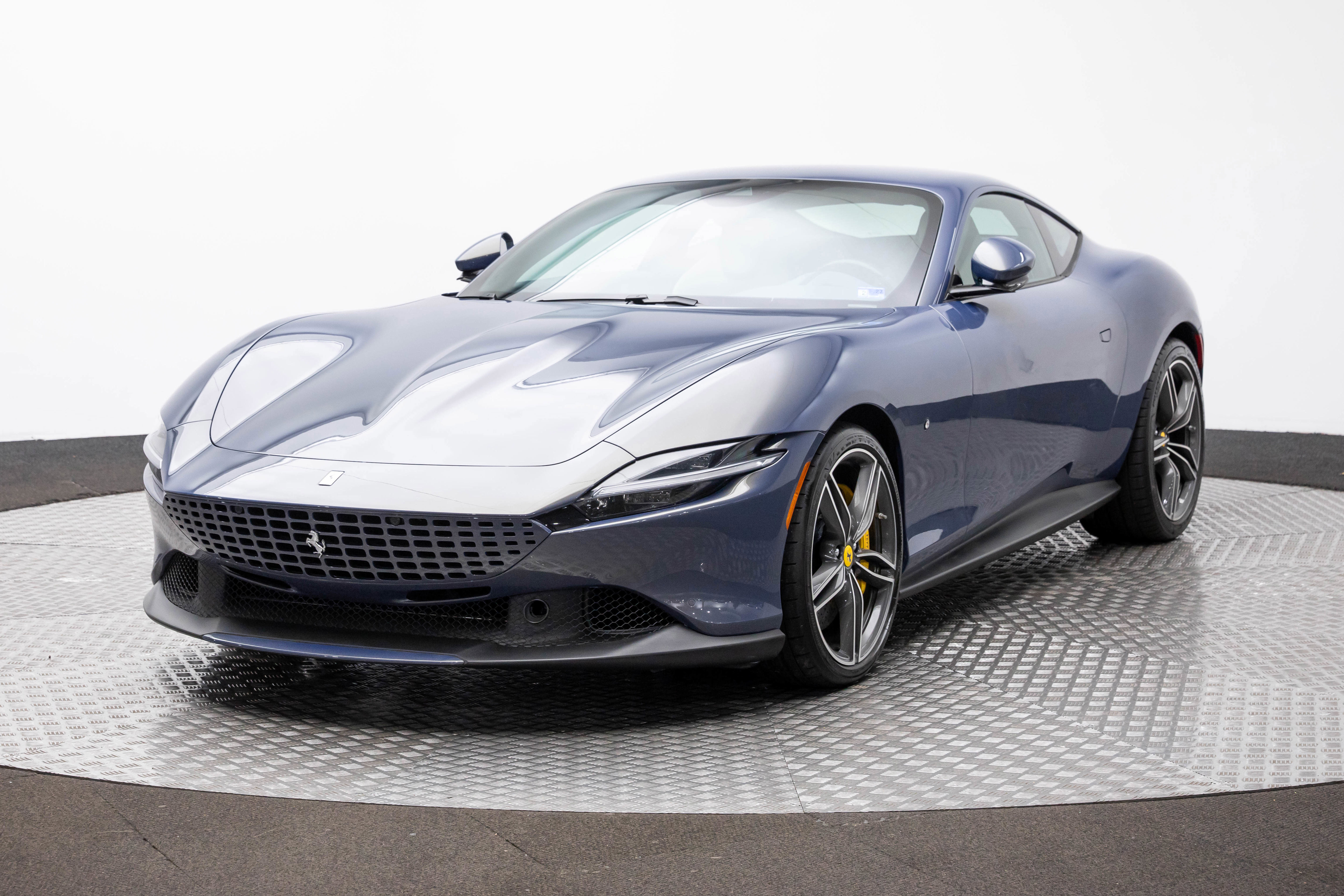 Certified 2023 Ferrari Roma image 1