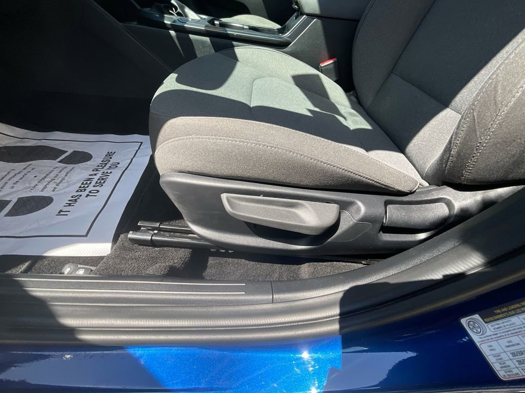 Used 2025 Kia K4 LXS FWD image 13