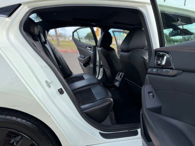 Used 2022 Nissan Maxima SR w/ Sport Mat Group image 13