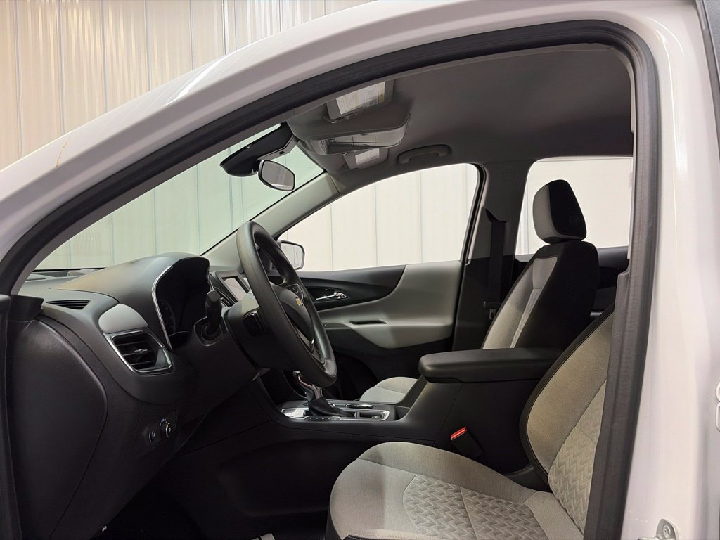 Used 2024 Chevrolet Equinox LS w/ LPO, Floor Liner Package FWD image 14