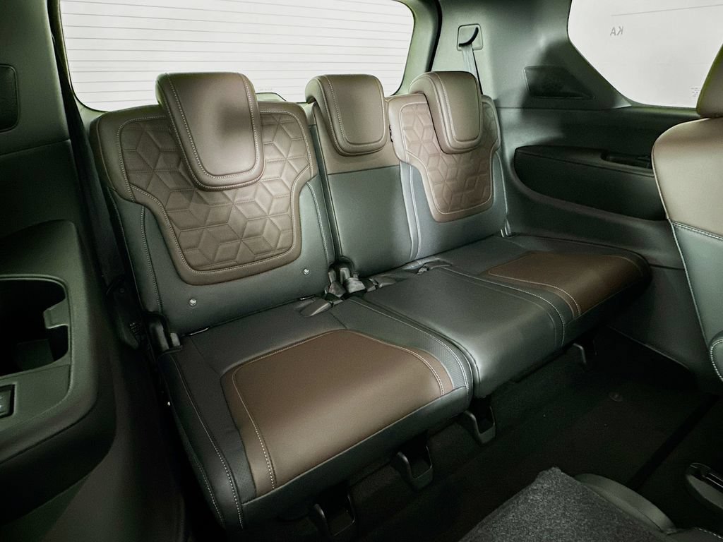 New 2026 Nissan Armada Platinum Reserve w/ Accent Package AWD/4WD image 36