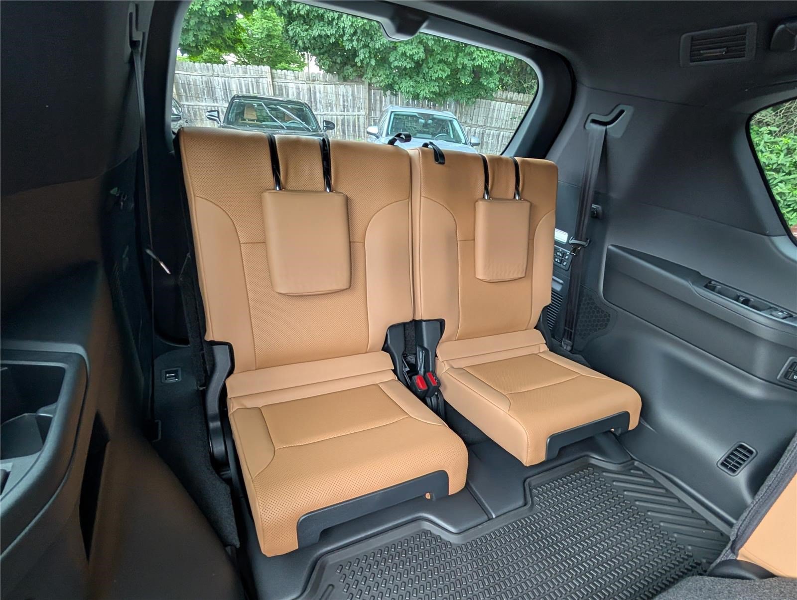 New 2026 Lexus LX 600 4WD w/ Appearance Package image 9