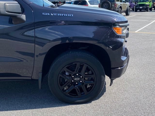 Used 2023 Chevrolet Silverado 1500 Custom AWD/4WD image 10