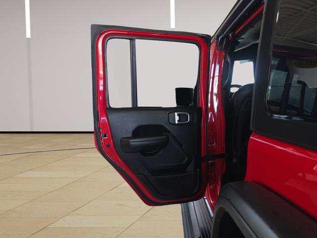 Used 2024 Jeep Wrangler Unlimited Rubicon w/ Technology Group image 24