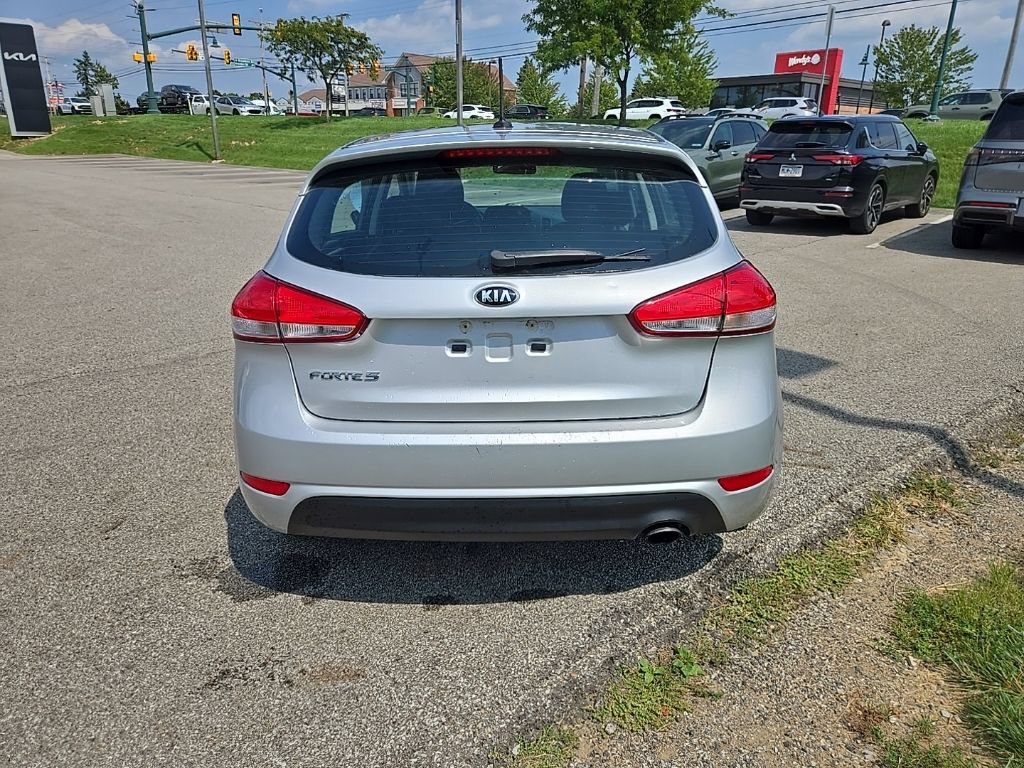 Used 2016 Kia Forte LX FWD image 4