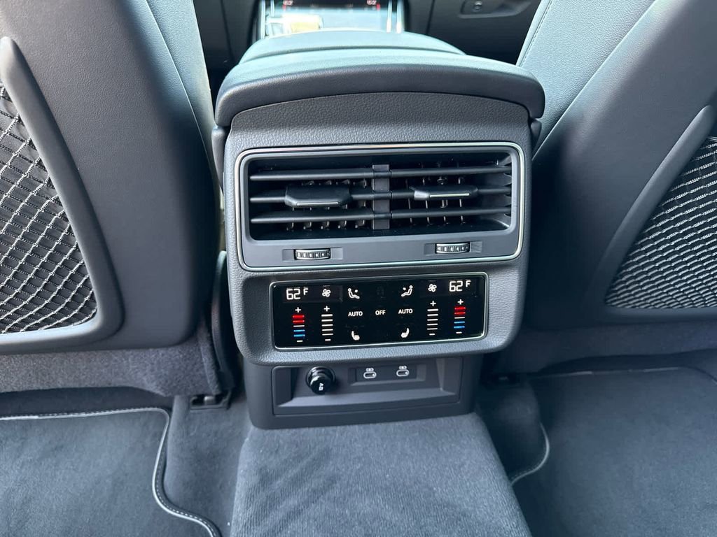 New 2025 Audi Q7 3.0T Premium Plus image 19