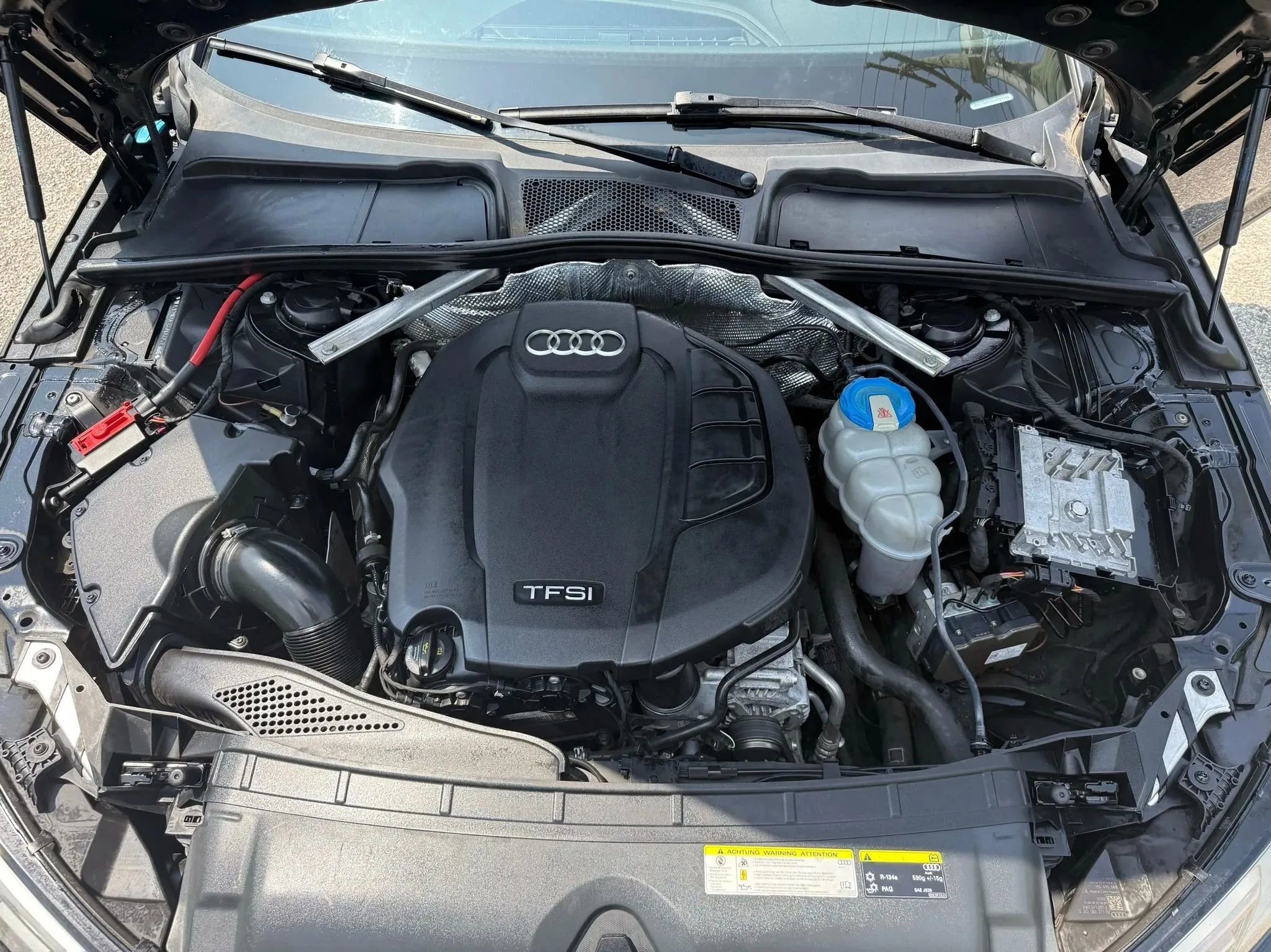 Used 2017 Audi A4 2.0T allroad Premium w/ Convenience Package image 15