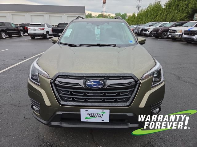 Used 2023 Subaru Forester Limited AWD/4WD image 2
