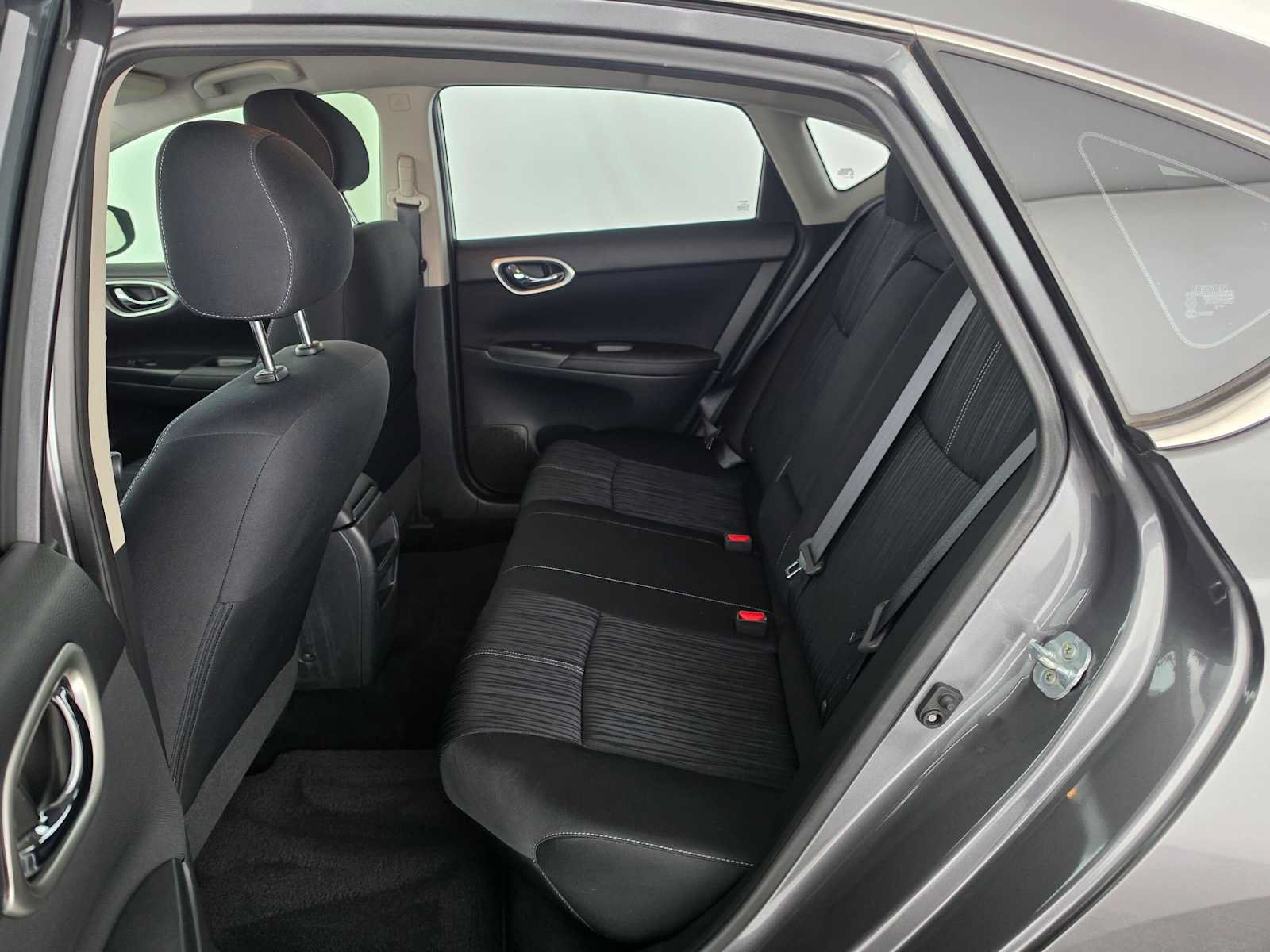 Used 2017 Nissan Sentra SV w/ Driver's Assist Package FWD image 16